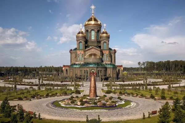 общий вид на Главный храм ВС Российской Федерации