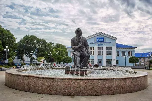 площадь чайковского