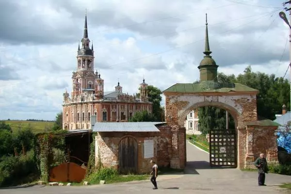 ворота Можайского кремля