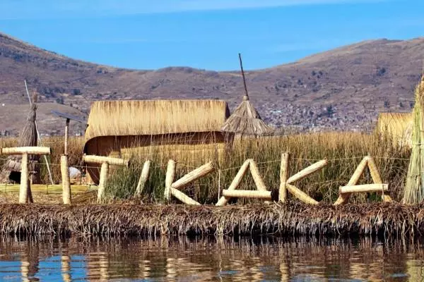 расположение озера Титикака